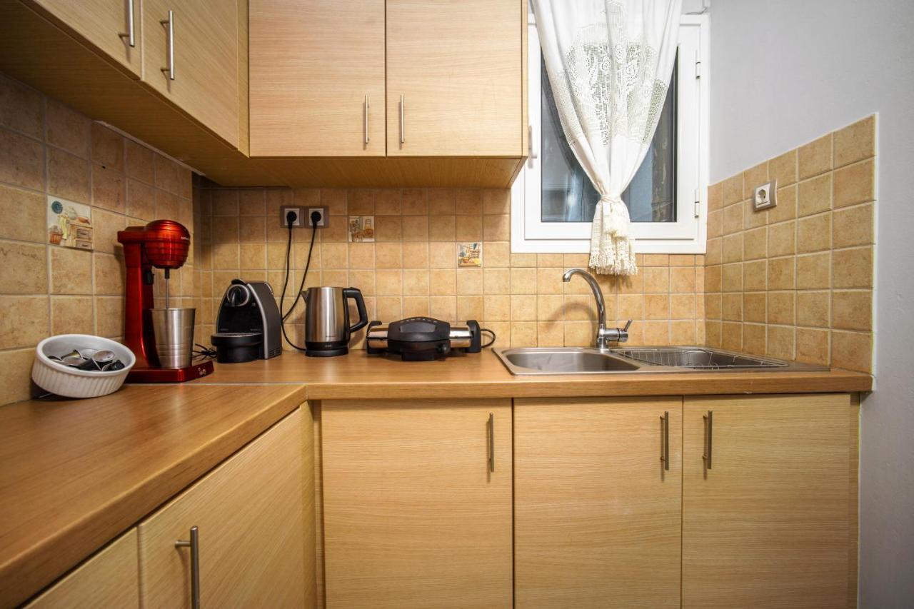 Luxury Apartments Zeas بيرايوس المظهر الخارجي الصورة